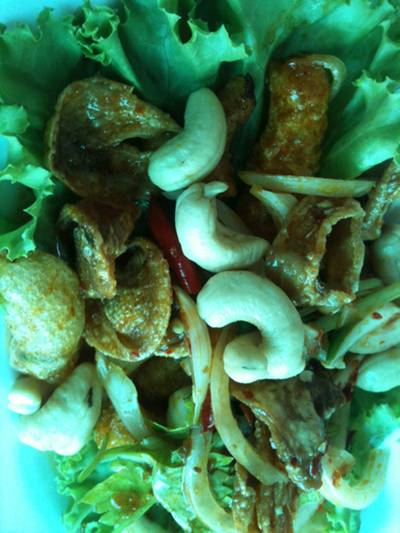 ร้านอาหาร แซบชัวร์