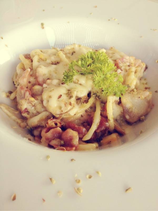 Cake Cafe @Sriracha ที่ ร้านอาหาร Cake Cafe Sriracha
