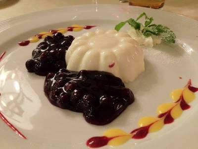 ร้านอาหาร BACCO Restaurant & Wine Bar