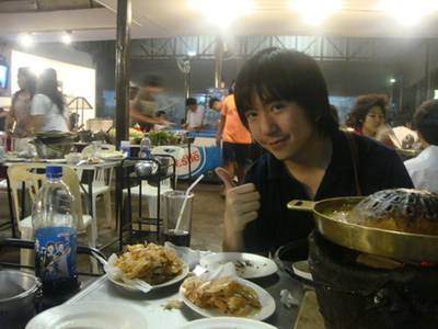 อร่อยยกนิ้ว ^^ ที่ ร้านอาหาร อาเหล็ง เนื้อย่างเกาหลี
