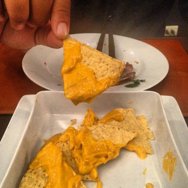 นาโช่ชีส ที่ ร้านอาหาร Crystal Café