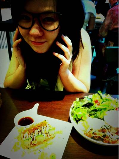 On the table tokyo café (central world) ที่ ร้านอาหาร On the table tokyo café Central World