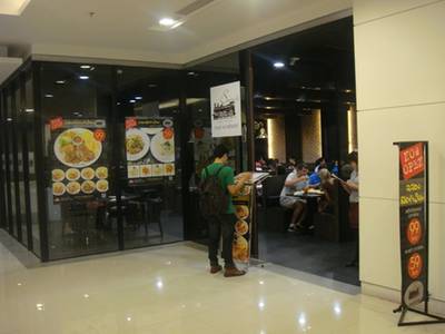 ถึงร้านแล้วว ที่ ร้านอาหาร Santa Fe' Steak เซ็นทรัลเวิลด์