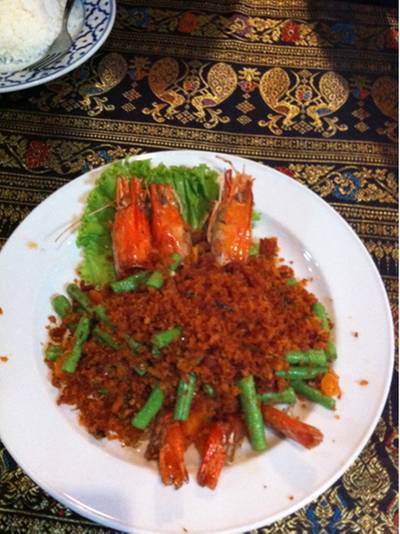 ร้านอาหาร เรือนทอง