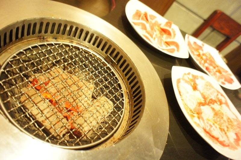 ร้านอาหาร Moshi Moshi Yakiniku Park Lane