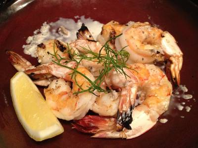 กุ้งเผาตัวเล็ก (พลาดจากกุ้งตัวใหญ่ไป หมดซะก่อน) ที่ ร้านอาหาร Red Oven Sofitel So Bangkok