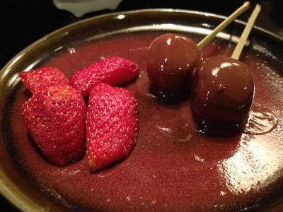 Fondue แบบง่ายๆ ที่ ร้านอาหาร Red Oven Sofitel So Bangkok