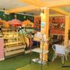ร้านอาหาร ร้านกาแฟ มาดามจุ๊ย์ 