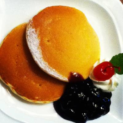 blueberry pancake ที่ ร้านอาหาร Made My Day