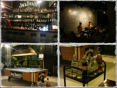 บรรยากาศร้าน ที่ ร้านอาหาร Heap Cafe & Restaurant