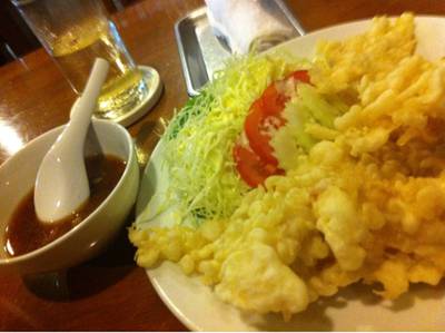 
Buta Karage  จานนี้จัดไป 160 บาท แพงเกิ้น หมูน้อยจริงๆ  ที่ ร้านอาหาร โมโมทาโร่