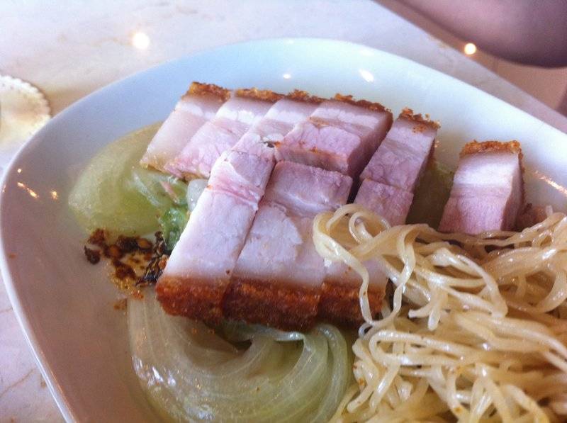 หมูกรอบ ที่ ร้านอาหาร Hongkong Kitchen Rain Hill