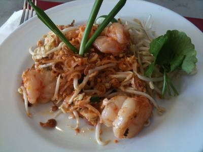 ผัดไทย ที่ ร้านอาหาร S&P Top's Sukha 3 ผัดไทย ที่ ร้านอาหาร S&P Top's Sukha 3