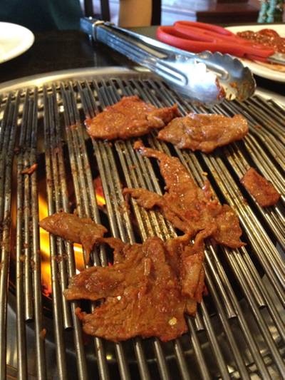 หมูย่างเกาหลี ที่ ร้านอาหาร ซังกุง หมูย่างเกาหลี ที่ ร้านอาหาร ซังกุง