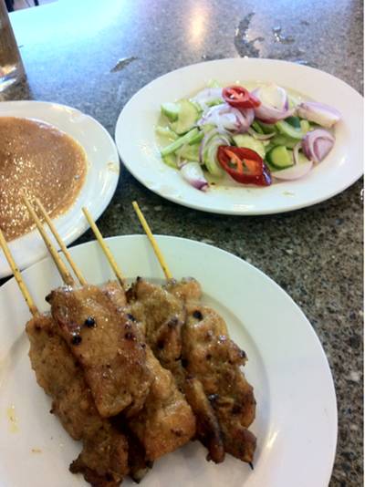 เรือนหยก สาขาราษฎร์บูรณะ ที่ ร้านอาหาร เรือนหยก ราษฎร์บูรณะ