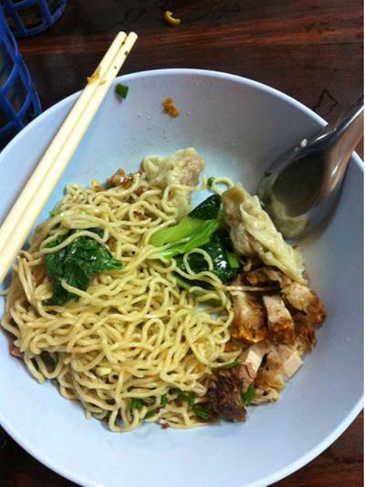 ร้านอาหาร บะหมี่หัวโต