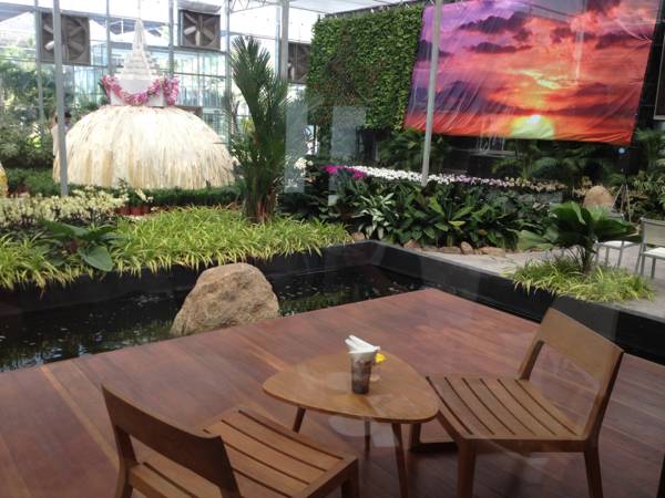ร้านอาหาร ดาษดาแกลแลอรี่ To Sit Bloom Dasada