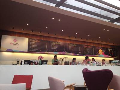 ร้านอาหาร ดาษดาแกลแลอรี่ To Sit Bloom Dasada