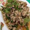 ลาบหมู ที่ ร้านอาหาร ชาวเล