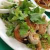 ทะเลลวกจิ้ม ที่ ร้านอาหาร ชาวเล