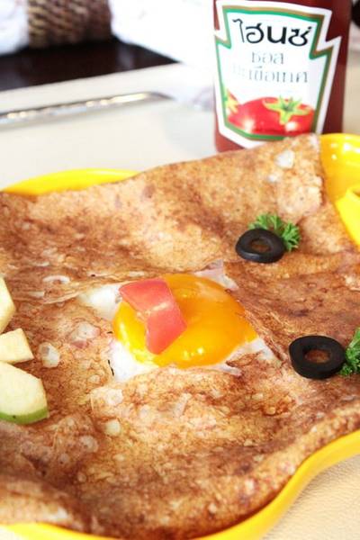 Crepe Maison ที่ ร้านอาหาร Crepe & Co. Eight Thonglor