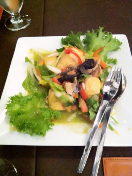 ร้านอาหาร Crystal Café