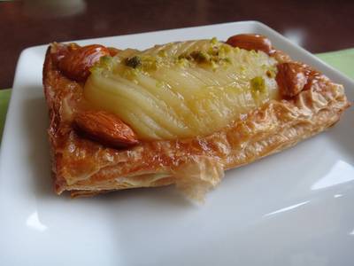 Pear Danish ที่ ร้านอาหาร Dusit Gourmet
