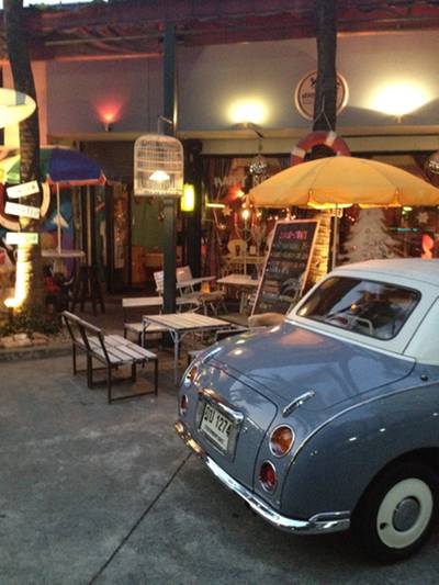 นั่งชิวๆ เพลินตา เพลินใจ!! ที่ ร้านอาหาร suan-siam-bar