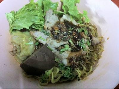 บะหมี่เกี๊ยวลาดพร้าว48 ที่ ร้านอาหาร บะหมี่เกี๊ยวลาดพร้าว 48