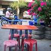 ที่นั่งในร้าน ที่ ร้านอาหาร ผัดไท-หอยทอด พหล 69