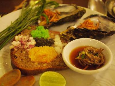 ร้านอาหาร The Pavilion ร้านอาหาร The Pavilion
