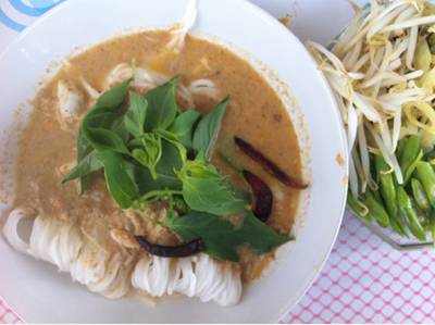 ร้านอาหาร ครัวศิลาขนมจีนน้ำยาปู