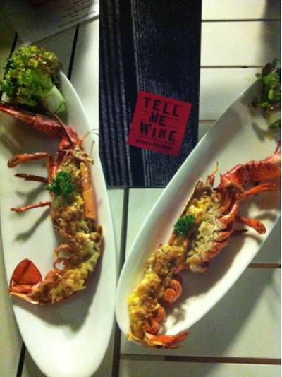 ร้านอาหาร Tell me wine