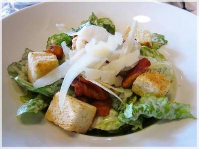ร้านอาหาร Greyhound Cafe Avenue รัชโยธิน