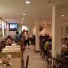 ในร้าน
 ที่ ร้านอาหาร New Sri Fah