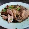 เป็ดพะโล้ อร่อยดี ที่ ร้านอาหาร ก๋วยจั๊บ ถนนจันทน์