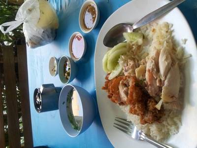 ร้านอาหาร ข้าวมันไก่ 5 แยก