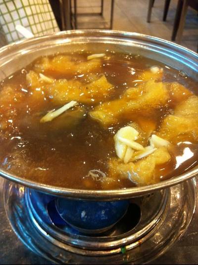 กระเพาะปลา ก็เริ่ดนะ ที่ ร้านอาหาร สมบูรณ์โภชนา จุฬาซอย 8