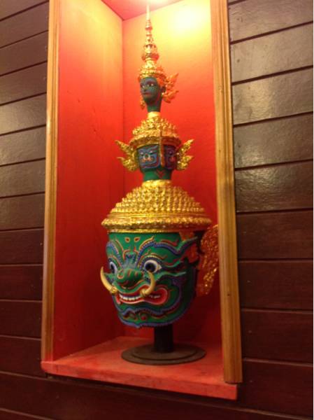 ร้านอาหาร เหล่ากุ้ย บะหมี่อัศวิน