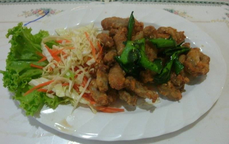 เอ็นข้อไก่ทอด ที่ ร้านอาหาร Pai Restaurant ปาย เรสเตอรองท์ 