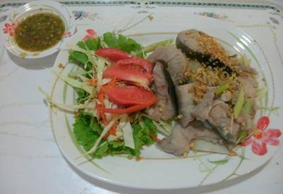 ปลาคังลวกจิ้ม ที่ ร้านอาหาร Pai Restaurant ปาย เรสเตอรองท์ 