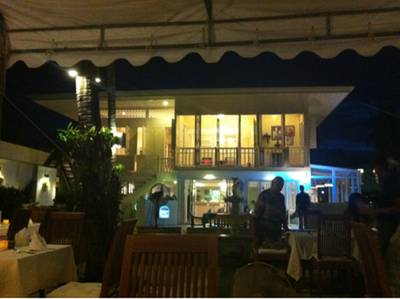 ร้านอาหาร Living Room Hua Hin