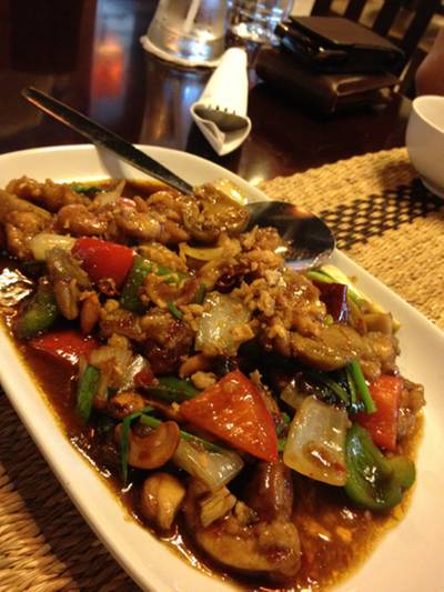 ร้านอาหาร พันโคม