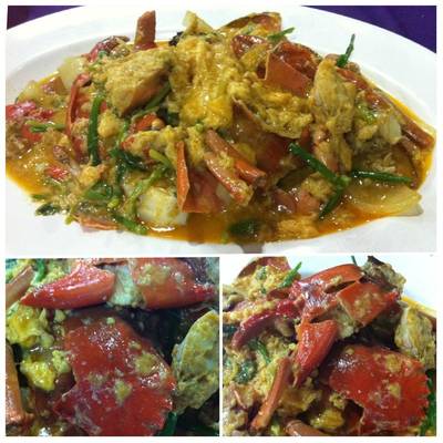 ปูผัดผงกระหรี่ ราคาไม่แพง รสชาติเริ่ด ที่ ร้านอาหาร ครัวแสวง ซีฟู้ด