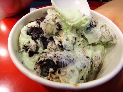 Cookie Mint ที่ ร้านอาหาร Cold Stone Creamery เซ็นทรัลปิ่นเกล้า