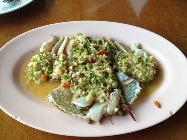 ปูดอง ที่ ร้านอาหาร ร่วมจิตร ปูดอง