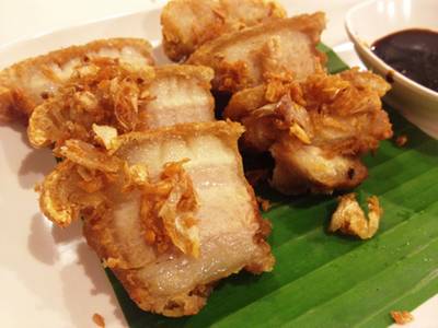 ร้านอาหาร ร้านก๋วยเตี๋ยวหมู 1000 เส้น