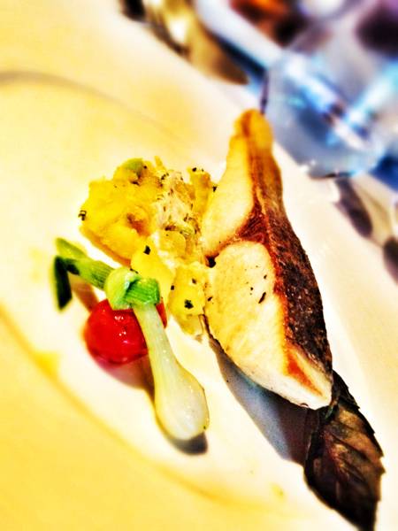 sauteed king fish  ที่ ร้านอาหาร Le Vendome