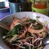 ร้านอาหาร ก๋วยเตี๋ยวไก่เฮียหนวด