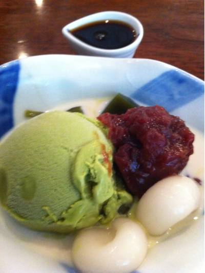 ไอติมชาเขียวน้ำเต้าหู้ ที่ ร้านอาหาร Ootoya ธนิยะ